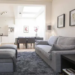  Apartment Stylish Canalhouse A